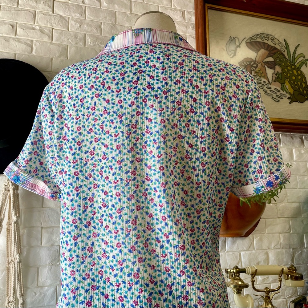 SOLD Vintage 1970s Sears Floral + Plaid Cottage Collared Shirt with Cuffed - Picture 9 of 14
